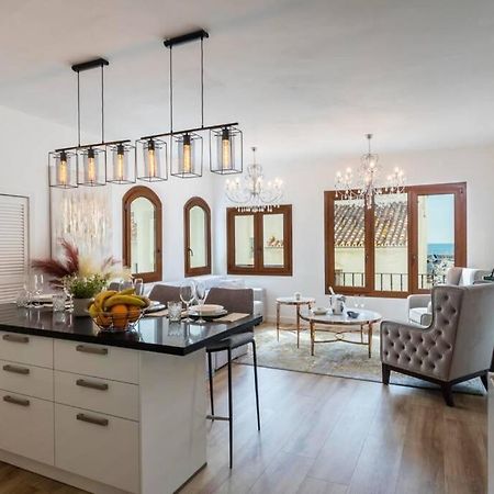 Puerto Banus Second Line, Luxury Apartement Марбелья Екстер'єр фото