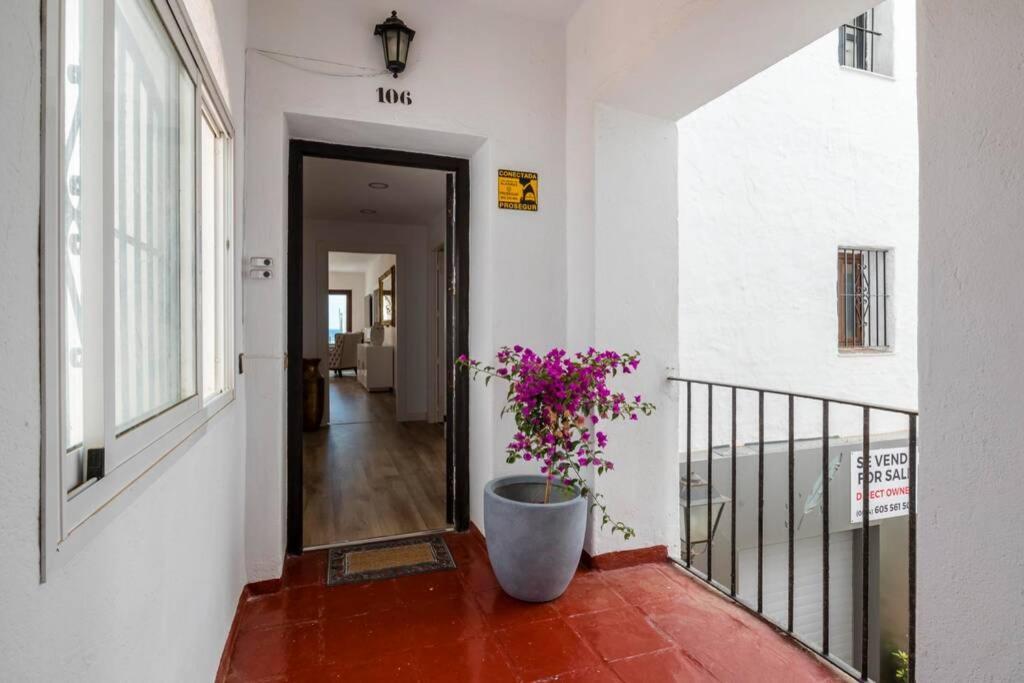Puerto Banus Second Line, Luxury Apartement Марбелья Екстер'єр фото