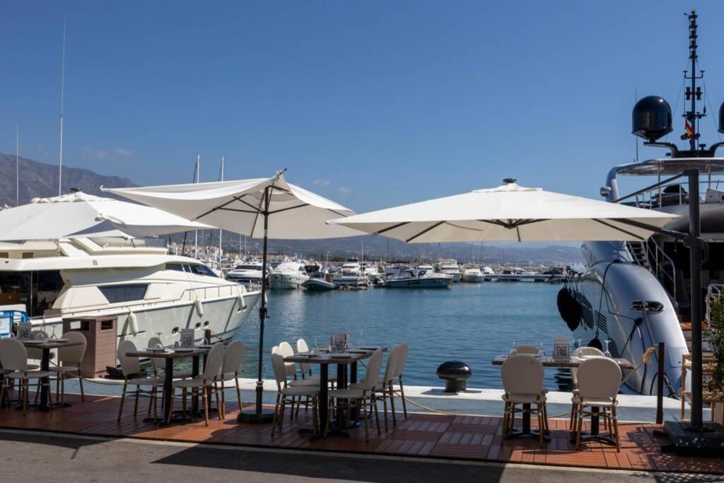 Puerto Banus Second Line, Luxury Apartement Марбелья Екстер'єр фото