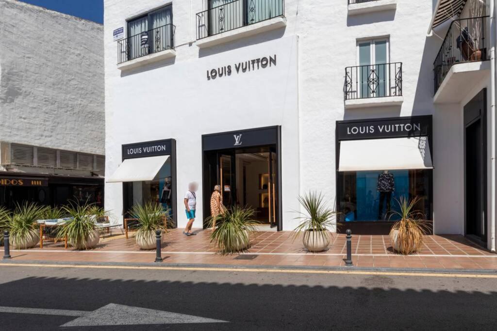 Puerto Banus Second Line, Luxury Apartement Марбелья Екстер'єр фото